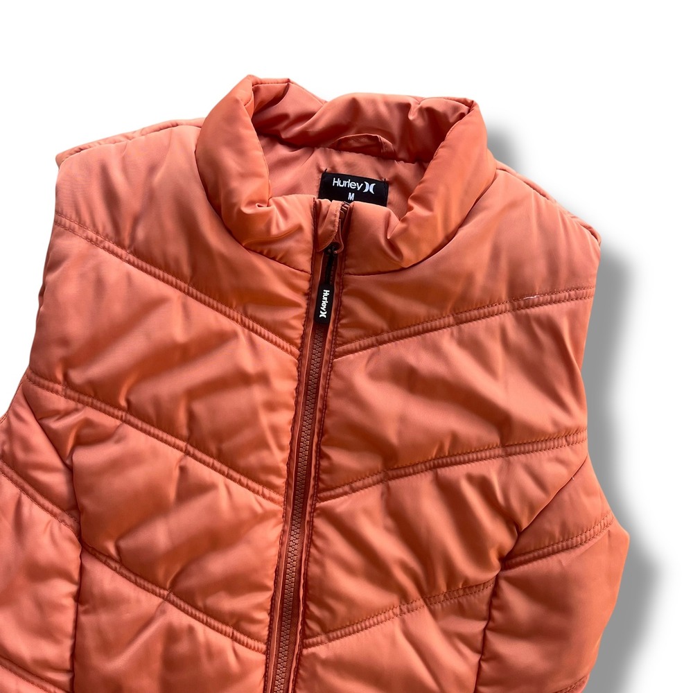 Hurley Women's M Coral Orange Chevron Quilted Full Zip Puffer Vest Gorpcore Cozy